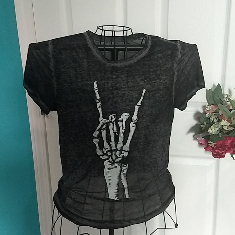 Zoe & Liv skeleton hand t-shirt